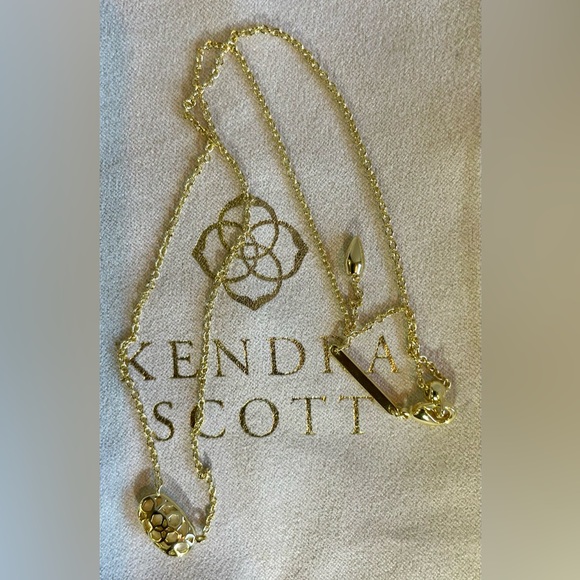 Kendra Scott Elisa Gold 14K Plated Mother of Pearl Necklace on Card w/ Dust Bag - Picture 5 of 9
